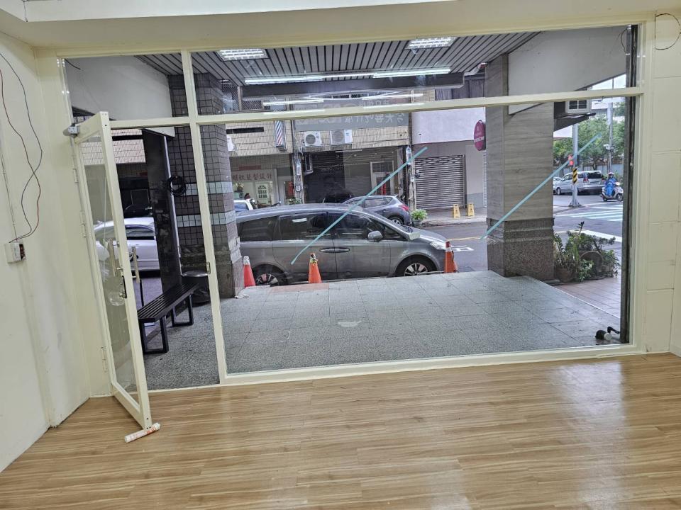 落地窗案件圖片