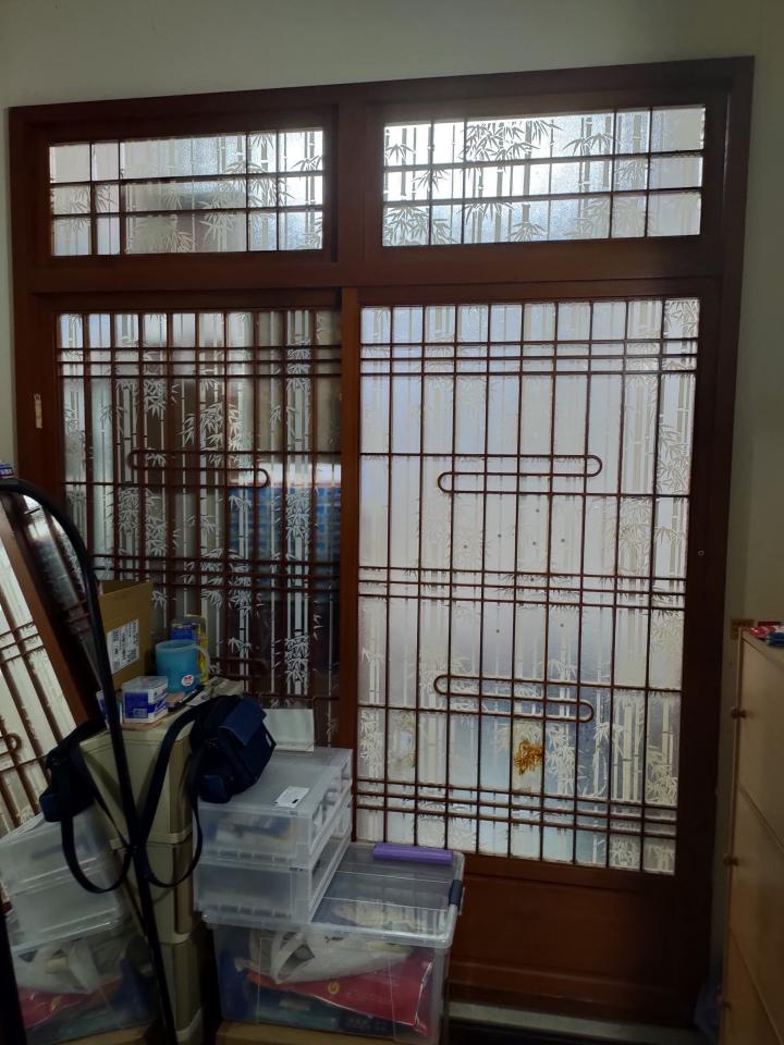 拉門案件圖片