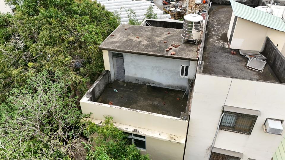 鐵皮屋頂案件圖片