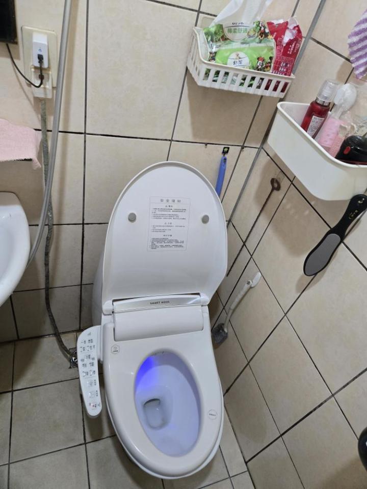 免治馬桶裝修案件圖片