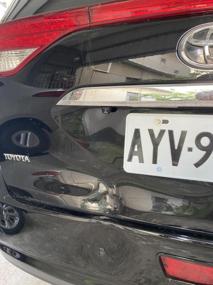 汽車板金烤漆案件圖片