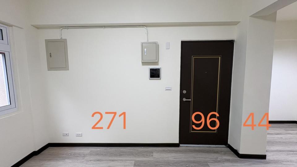 電視壁掛架安裝案件圖片