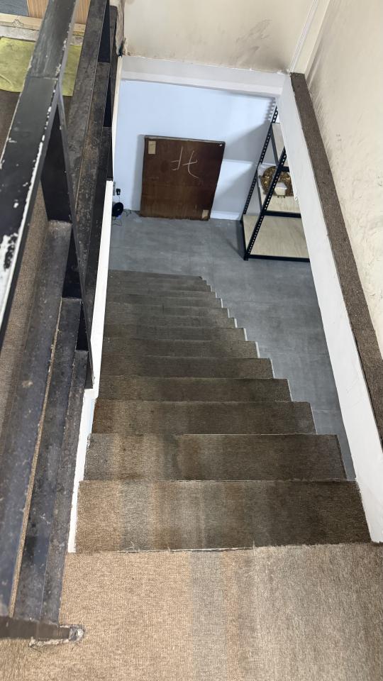 樓梯扶手案件圖片