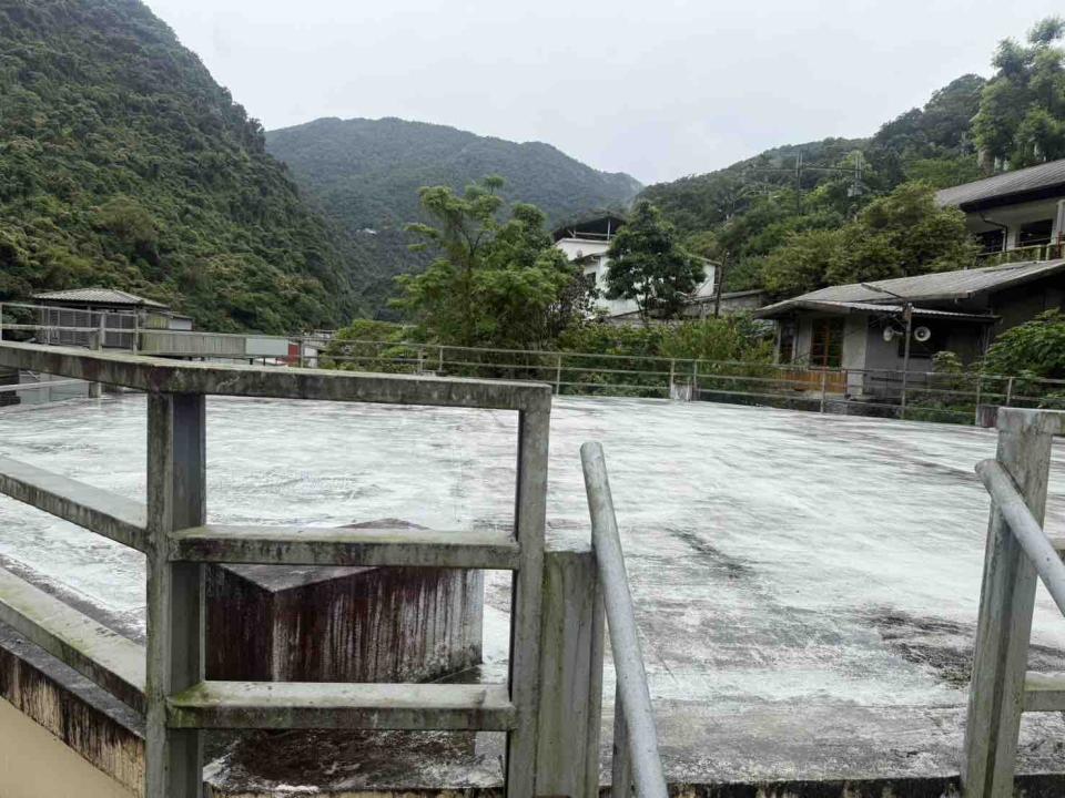 鐵皮屋頂案件圖片