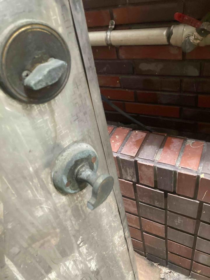 門片維修案件圖片