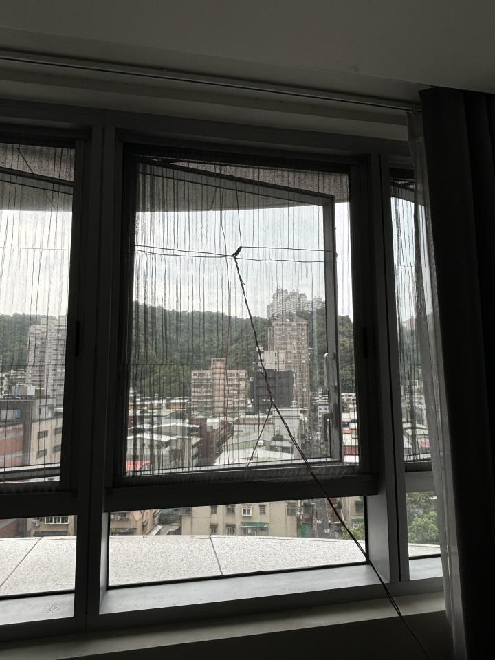 窗戶維修案件圖片