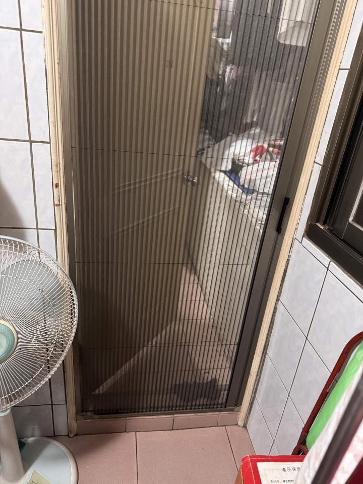 門片維修案件圖片