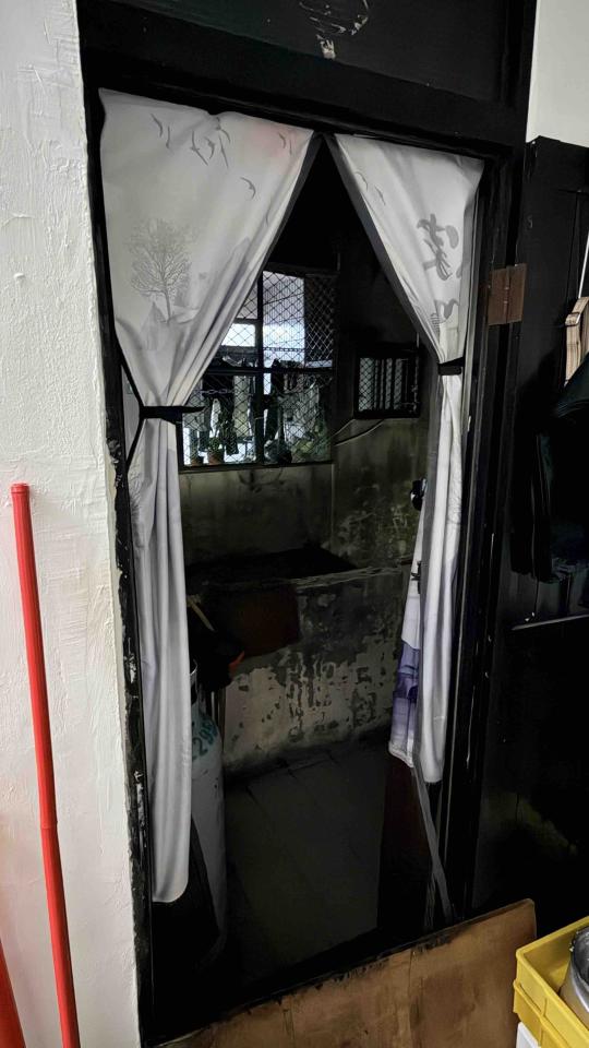 陽台紗網安裝案件圖片