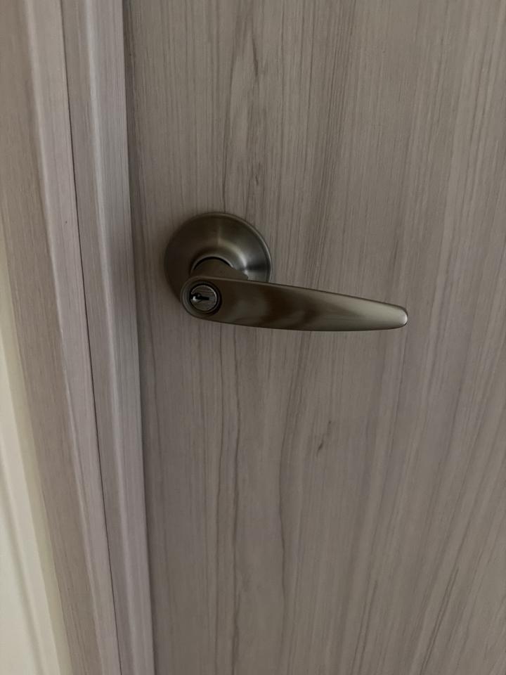 門片安裝案件圖片