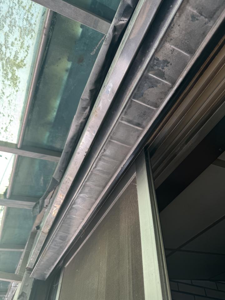 鐵捲門維修案件圖片