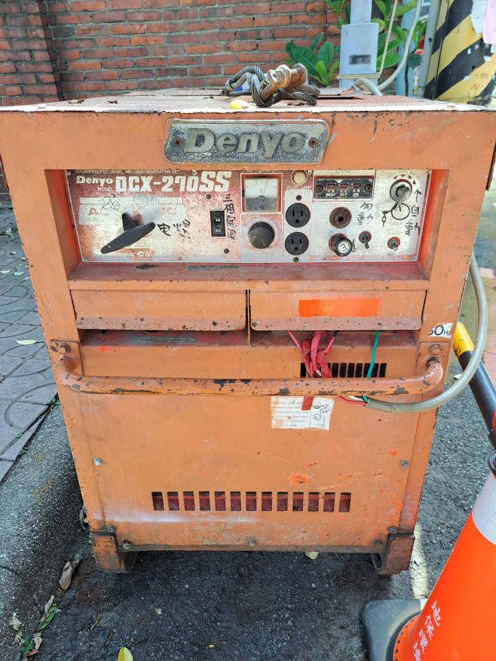 發電機維修保養案件圖片