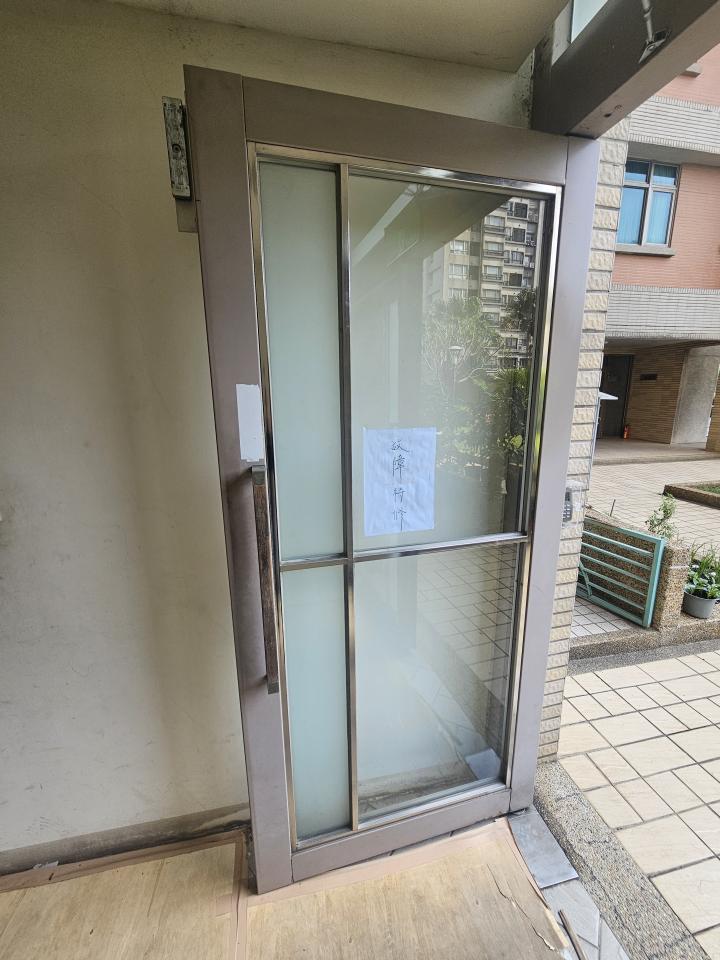 大門案件圖片