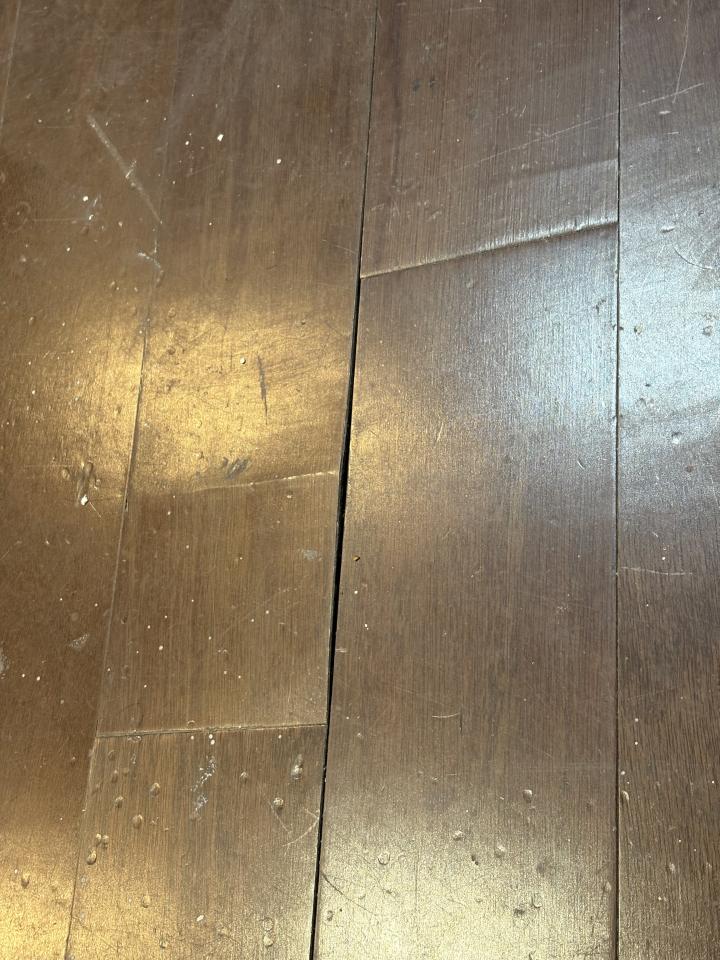 地板維修案件圖片