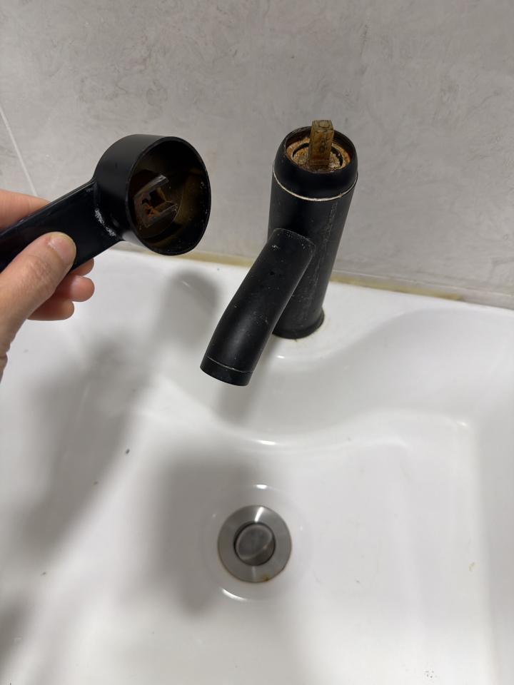 水龍頭裝修案件圖片