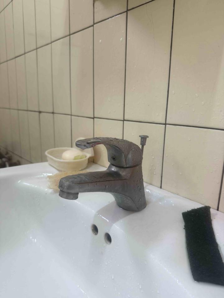 水龍頭裝修案件圖片