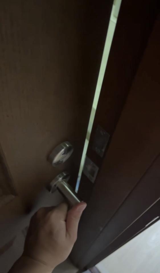 門片維修案件圖片
