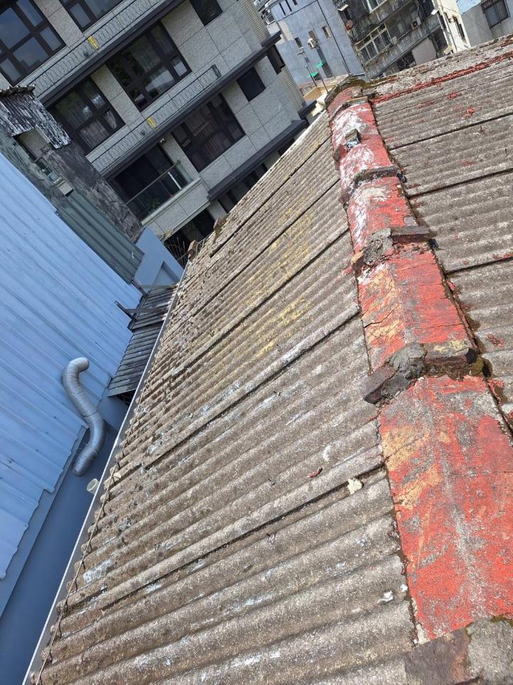 屋瓦翻修案件圖片