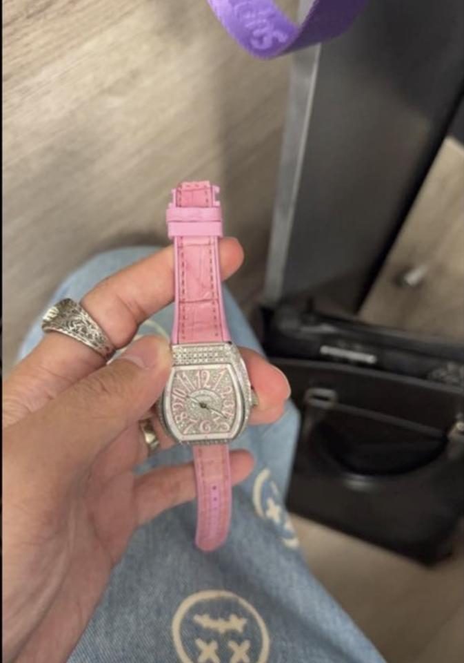 鐘錶行案件圖片