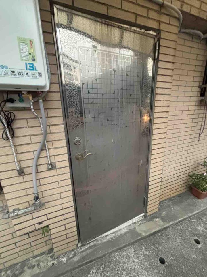 大門案件圖片