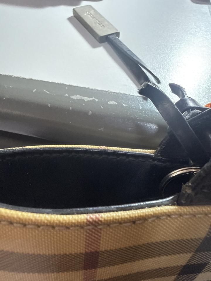修鞋修包案件圖片