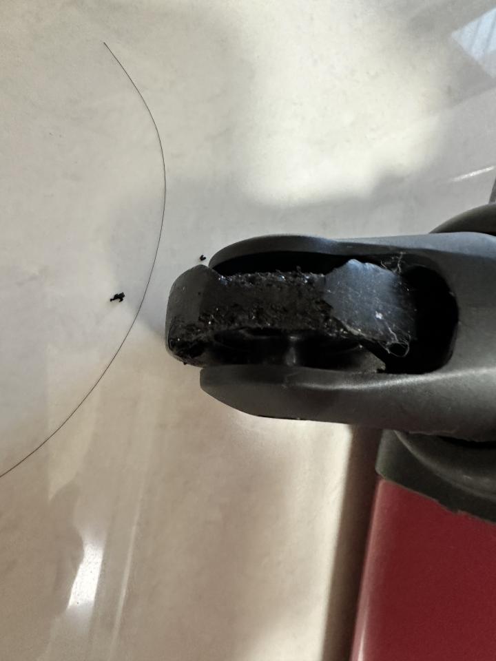 行李箱維修案件圖片