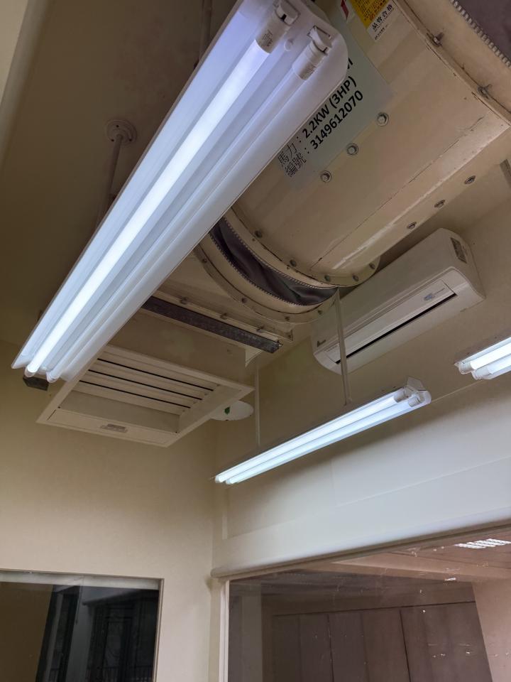 燈具維修案件圖片