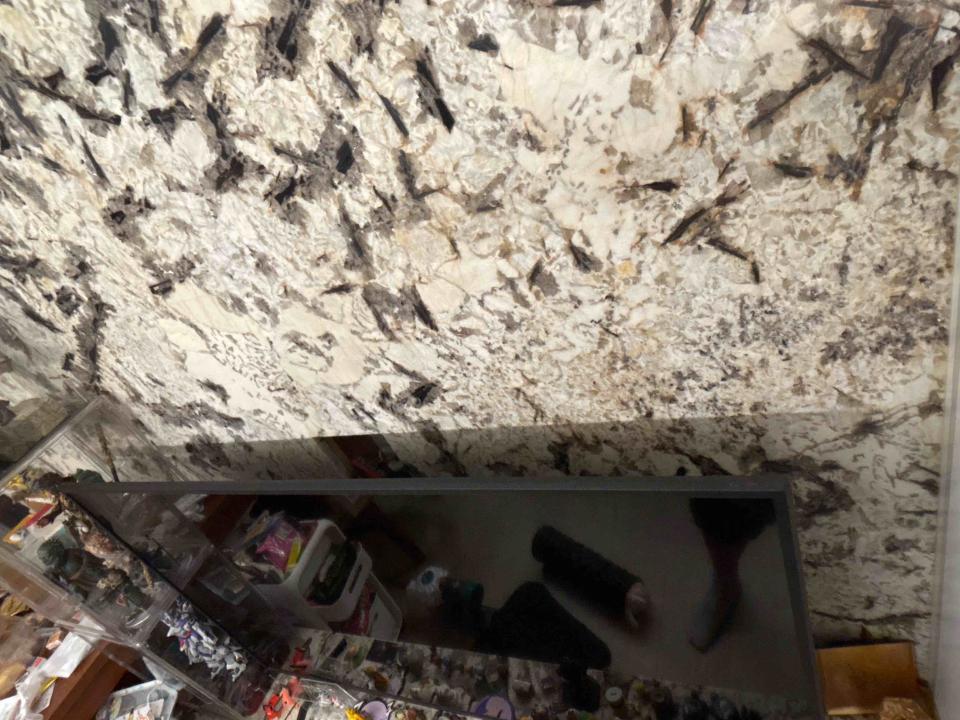 電視壁掛架安裝案件圖片