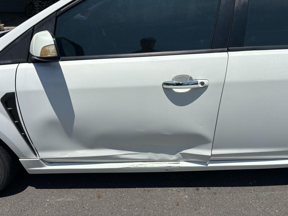 汽車板金烤漆案件圖片
