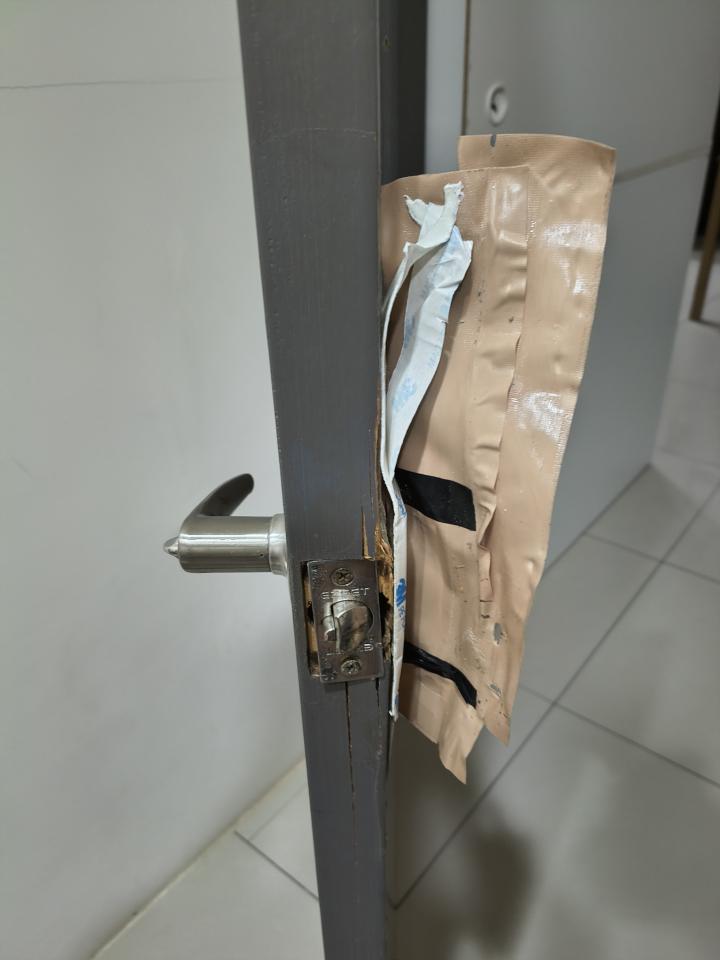 門片維修案件圖片