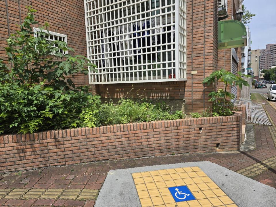園藝維護案件圖片