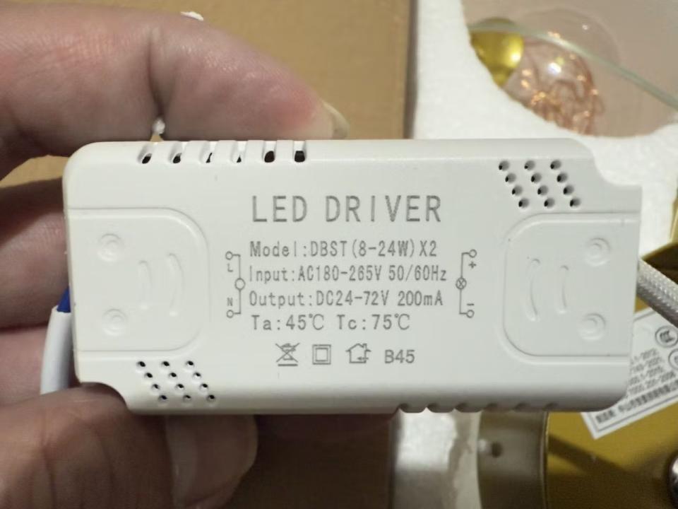 燈具安裝案件圖片