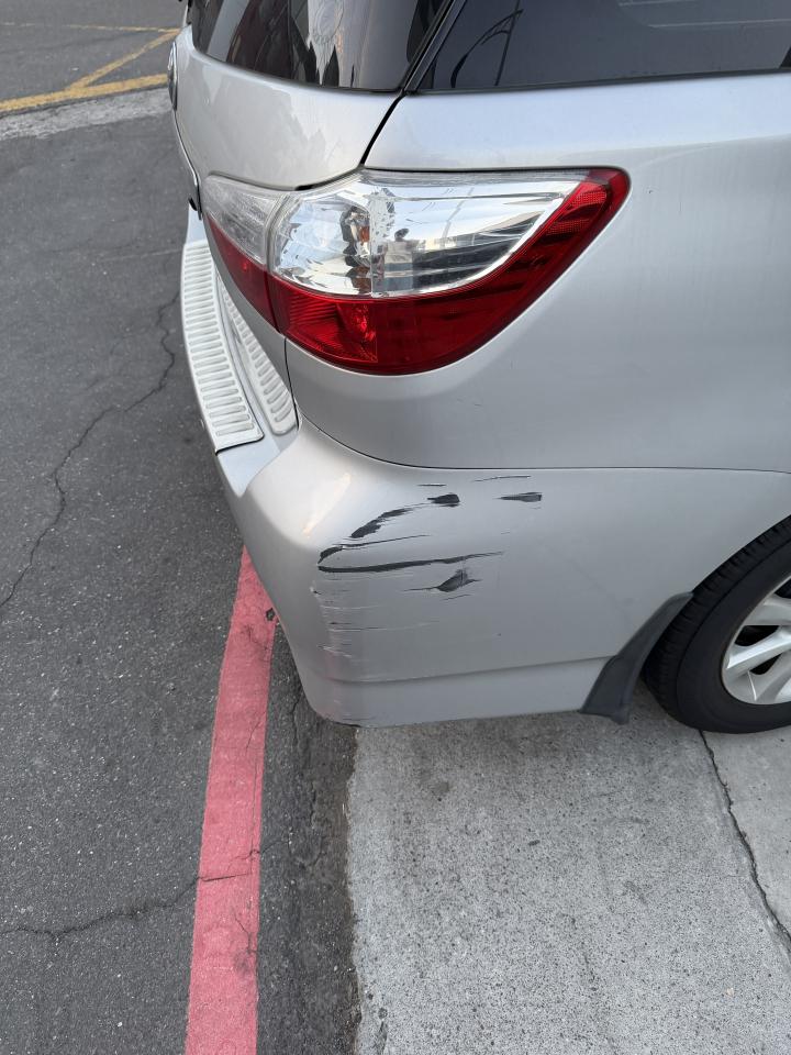 汽車板金烤漆案件圖片