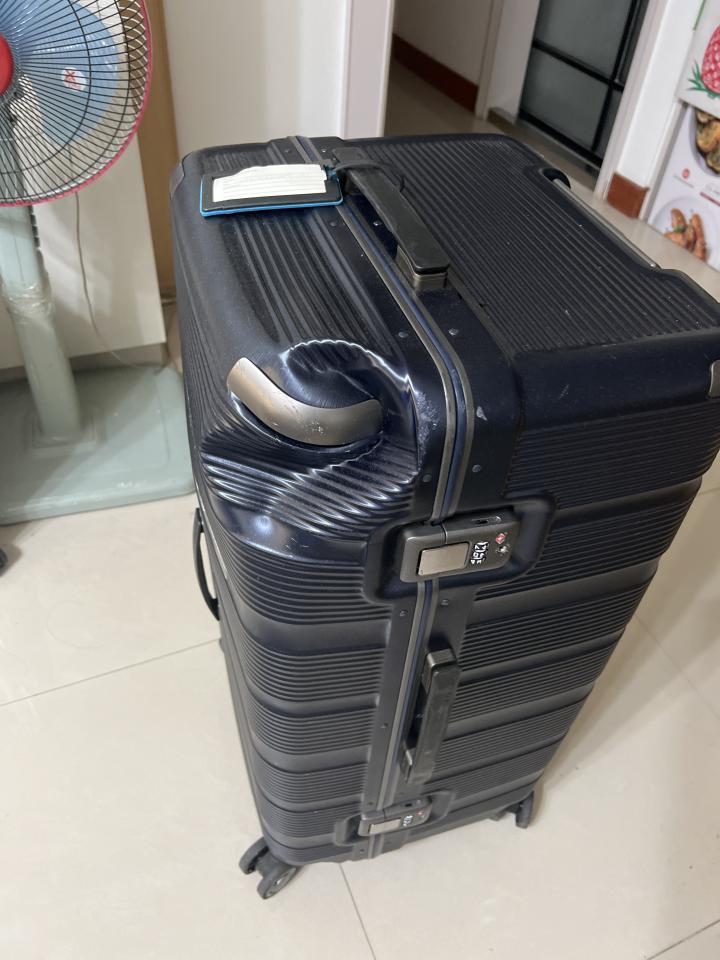 行李箱維修案件圖片