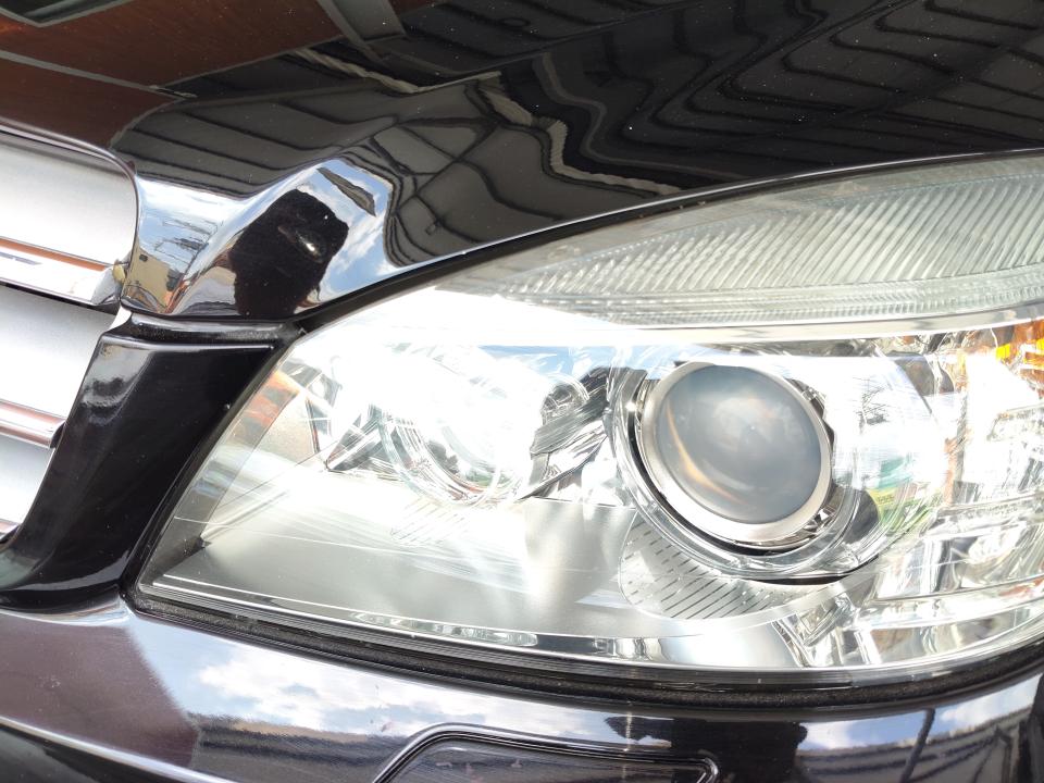 汽車玻璃修補案件圖片