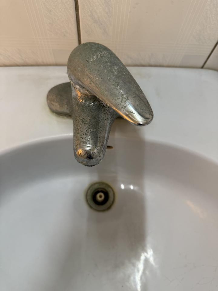水龍頭裝修案件圖片
