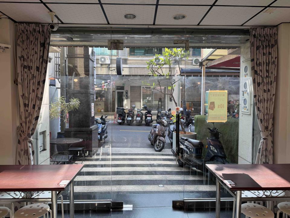 玻璃隔熱案件圖片