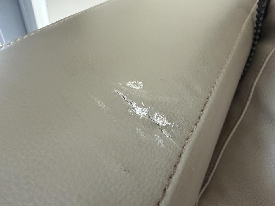 沙發修理案件圖片