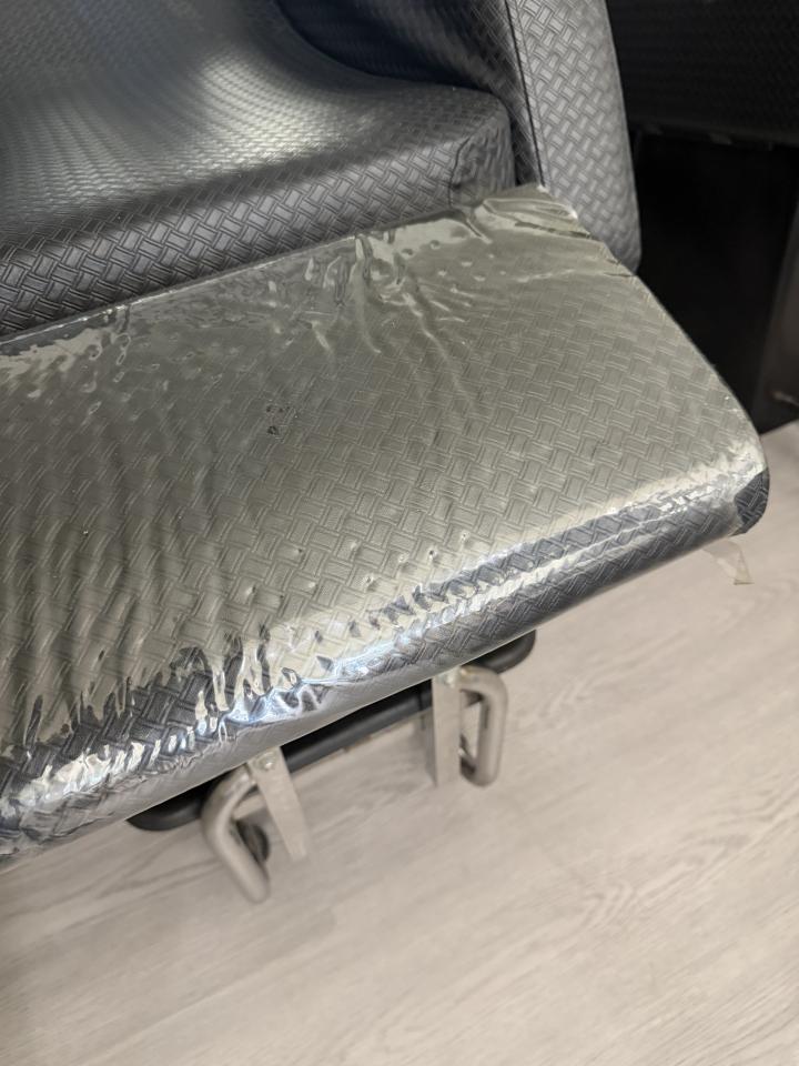 家具維修案件圖片