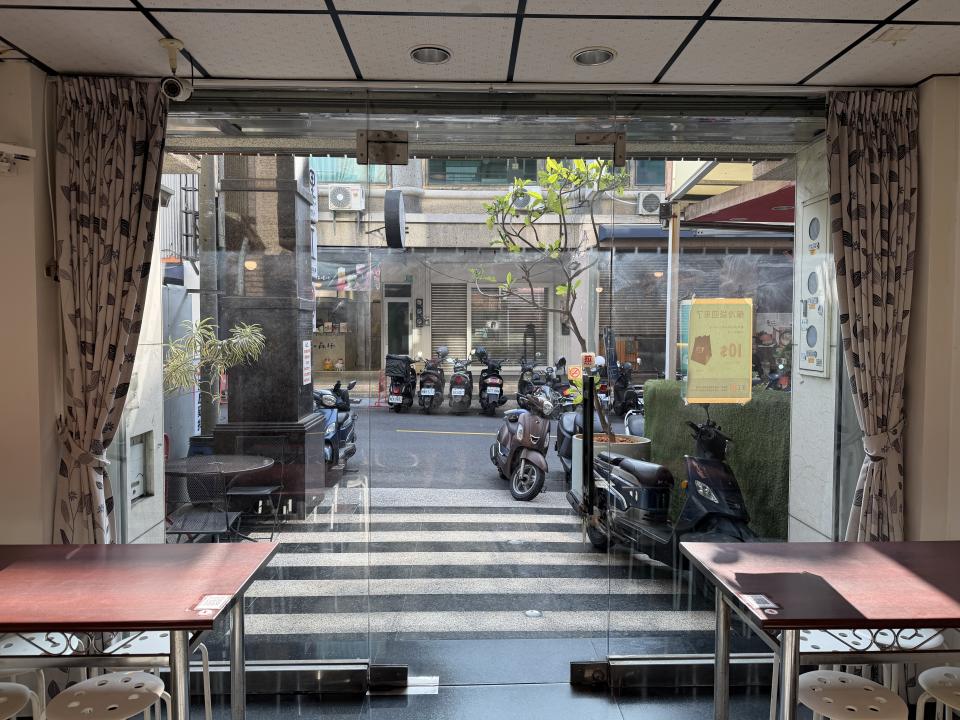 玻璃隔熱案件圖片