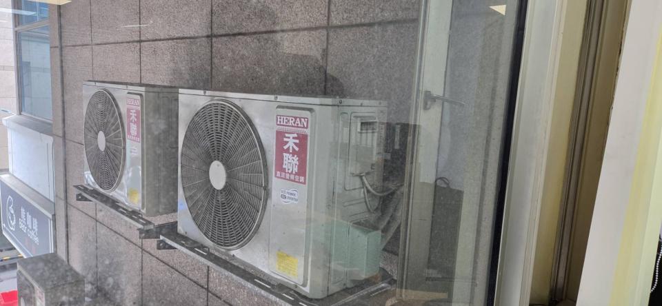 冷氣清洗案件圖片