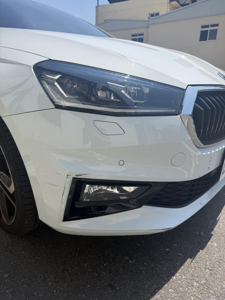 汽車板金烤漆案件圖片