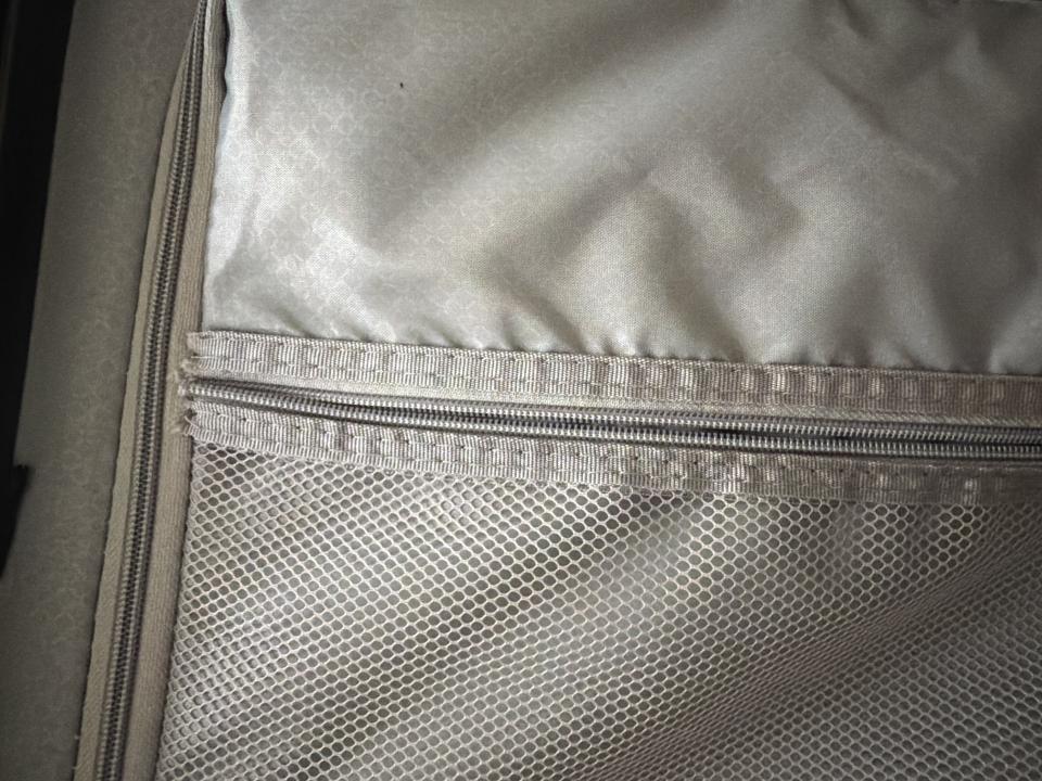 行李箱維修案件圖片