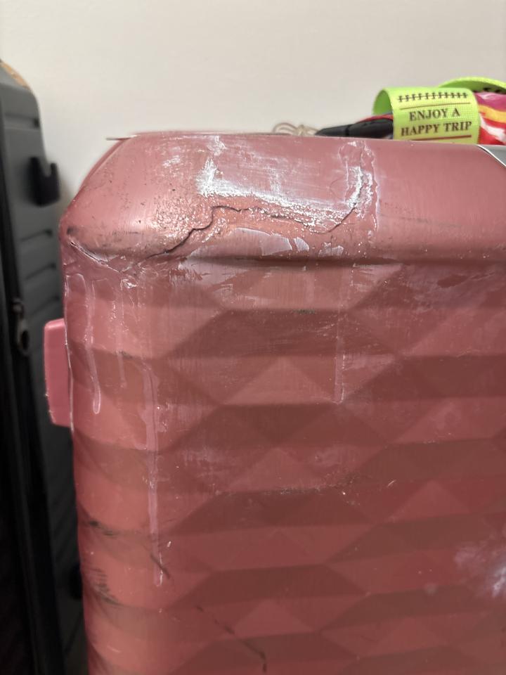 行李箱維修案件圖片
