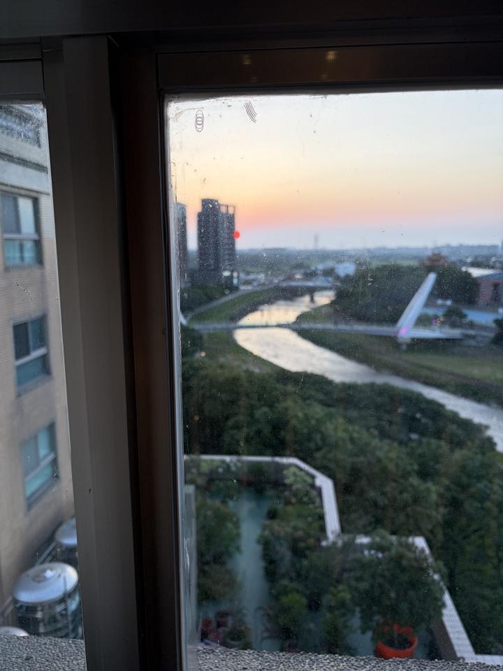 玻璃清潔案件圖片
