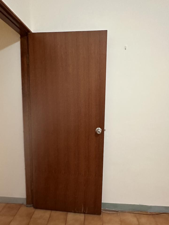 門片安裝案件圖片