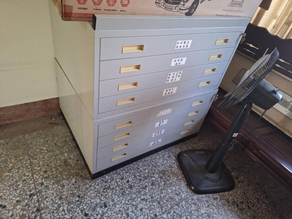 辦公家具回收案件圖片