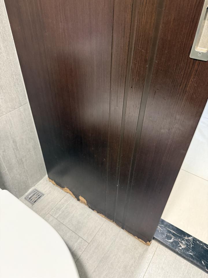 浴室門案件圖片
