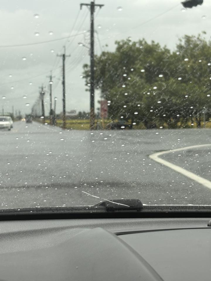 汽車玻璃修補案件圖片