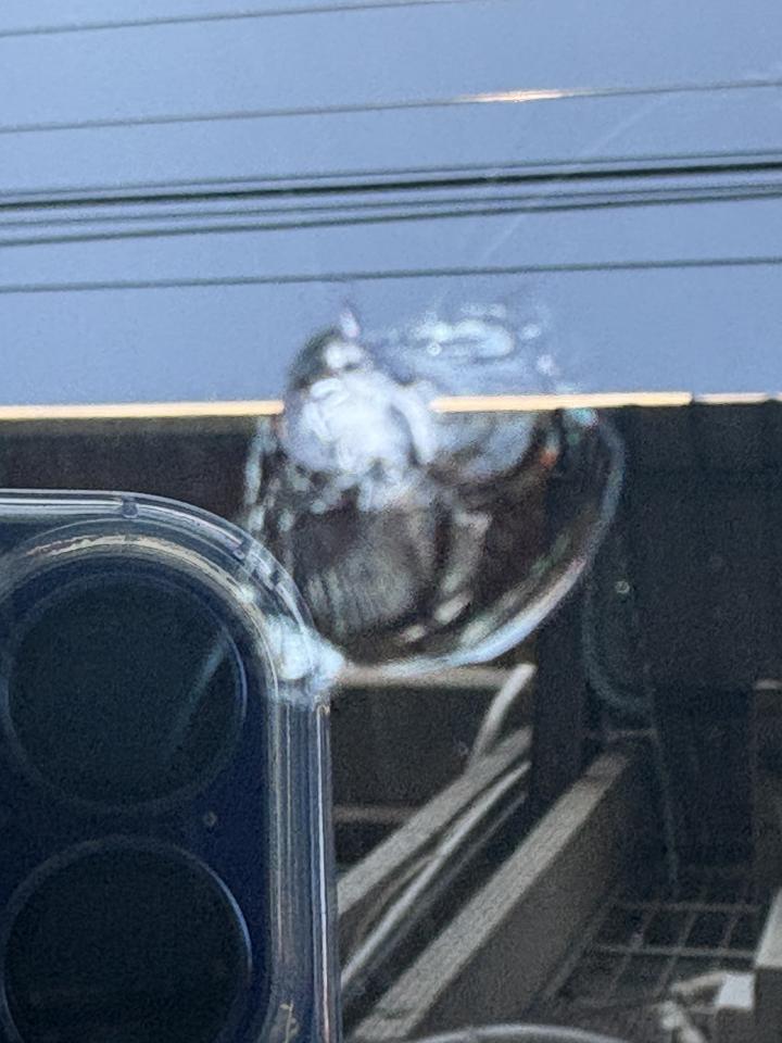 汽車玻璃修補案件圖片
