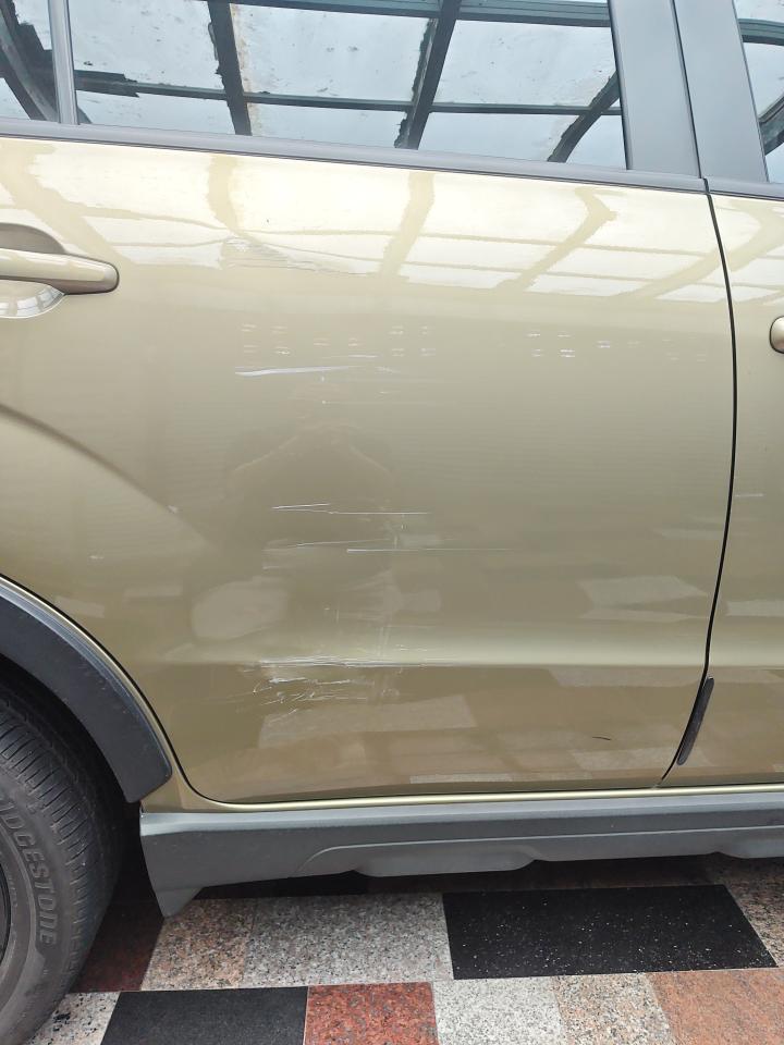 汽車板金烤漆案件圖片